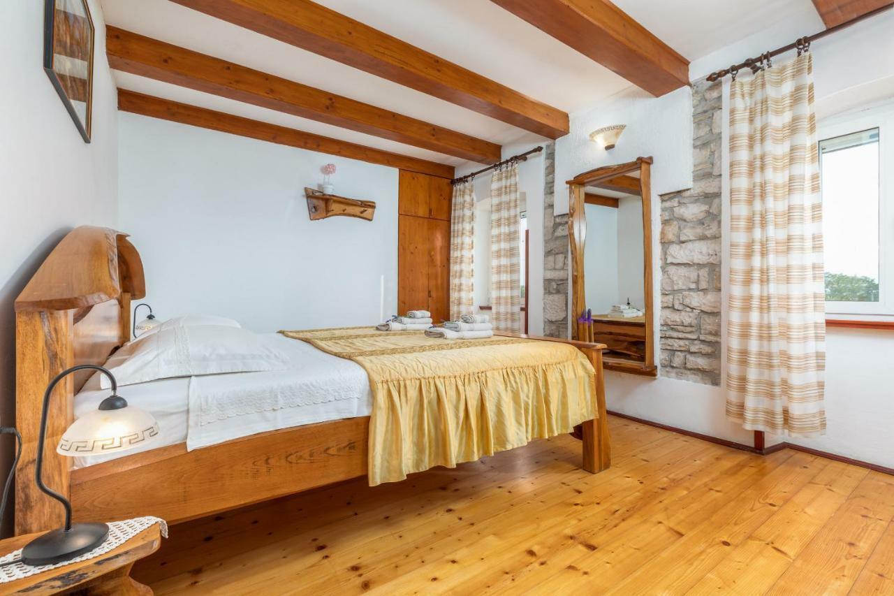 Holiday Home Ana Kanfanar Εξωτερικό φωτογραφία