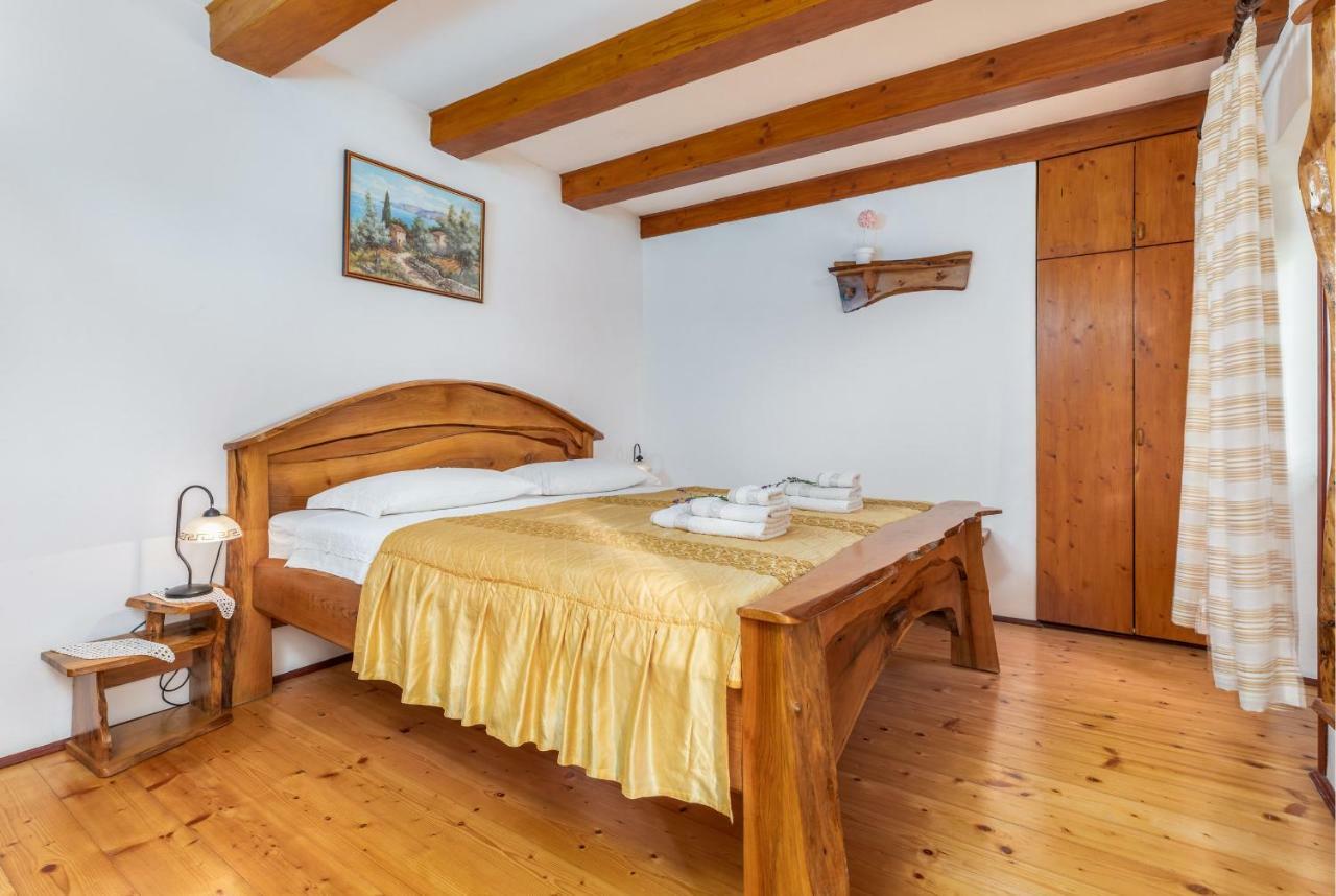 Holiday Home Ana Kanfanar Εξωτερικό φωτογραφία