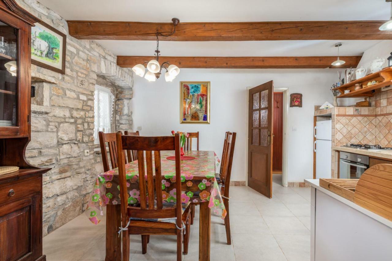 Holiday Home Ana Kanfanar Εξωτερικό φωτογραφία