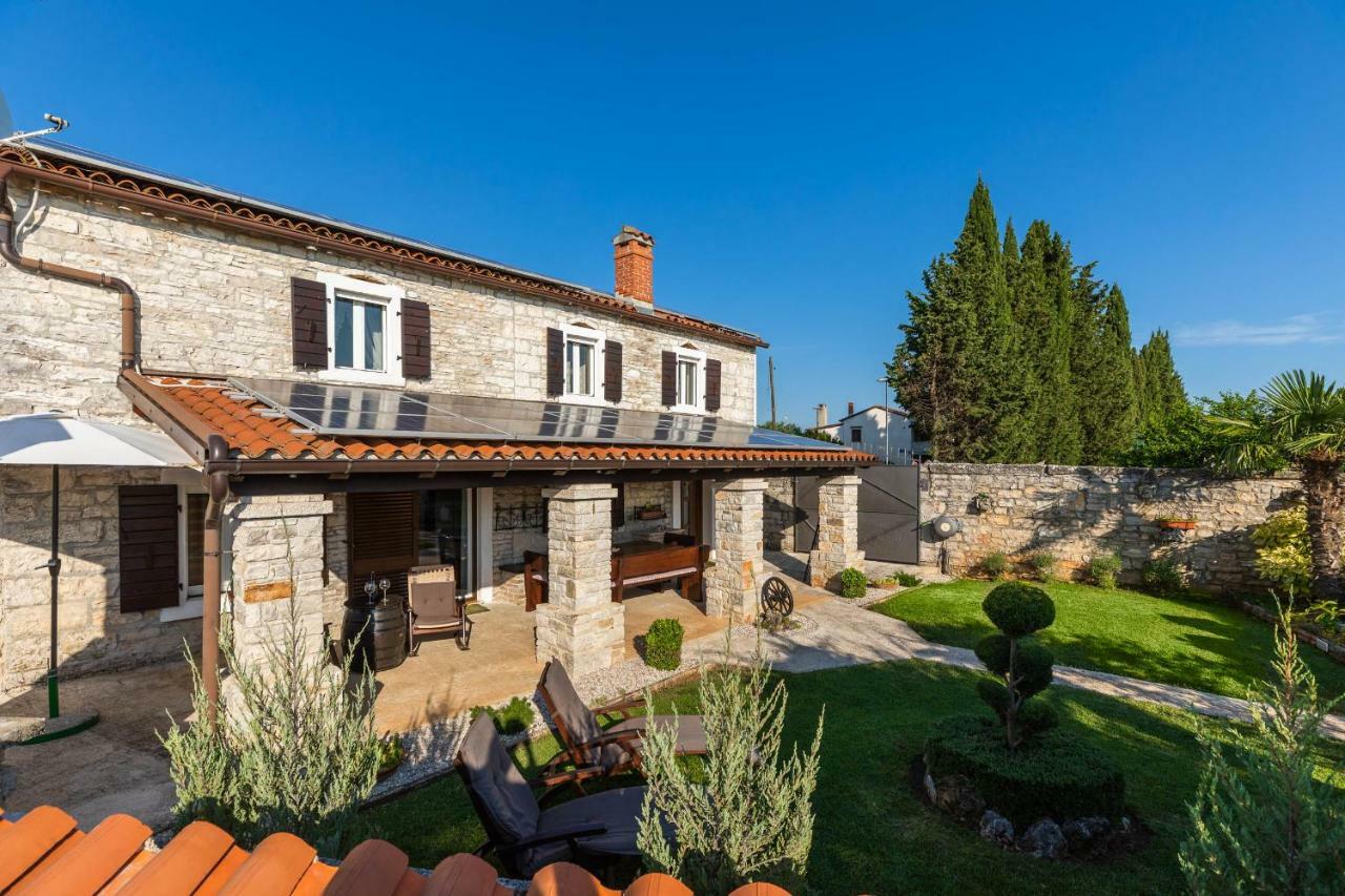 Holiday Home Ana Kanfanar Εξωτερικό φωτογραφία