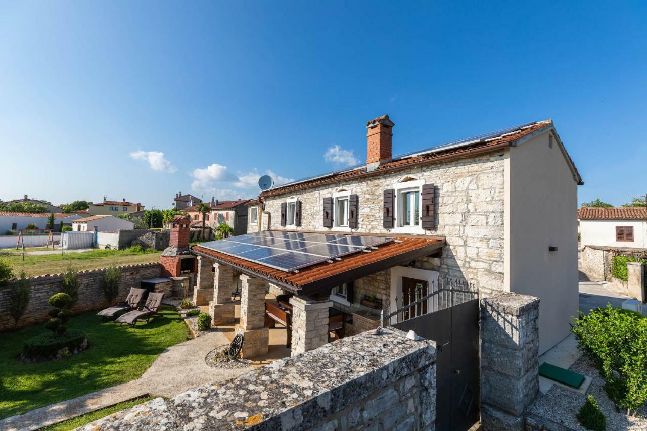 Holiday Home Ana Kanfanar Εξωτερικό φωτογραφία