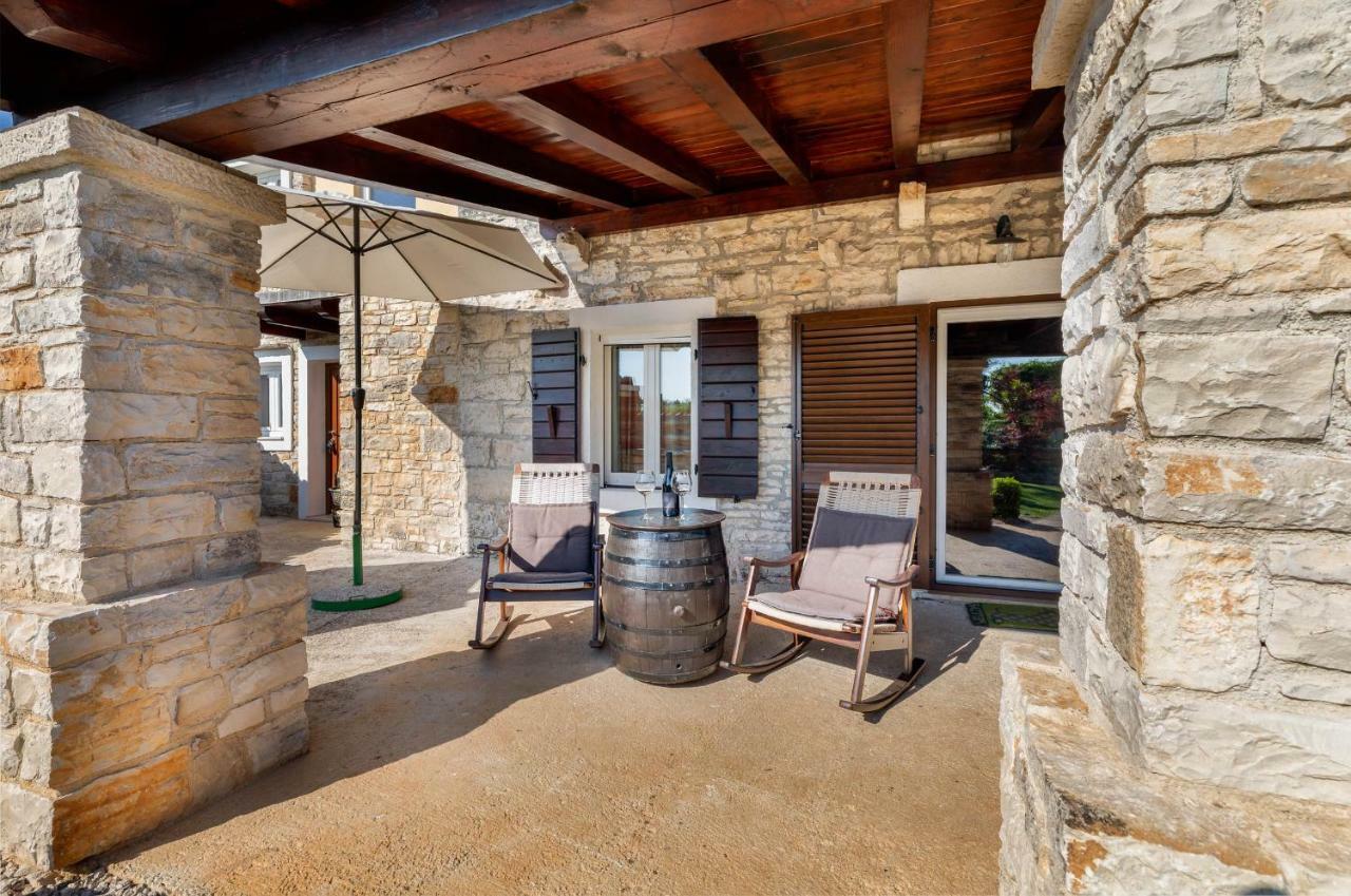 Holiday Home Ana Kanfanar Εξωτερικό φωτογραφία